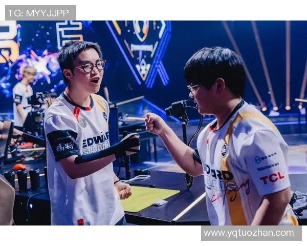 EDG战队的崛起与蜕变:从青涩到巅峰的成长历程揭秘 EDG战队的崛起与蜕变:从青涩到巅峰的成长历程揭秘